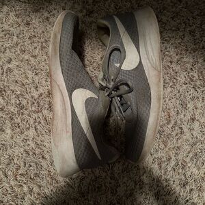 Grey Nike Tennis Shoes